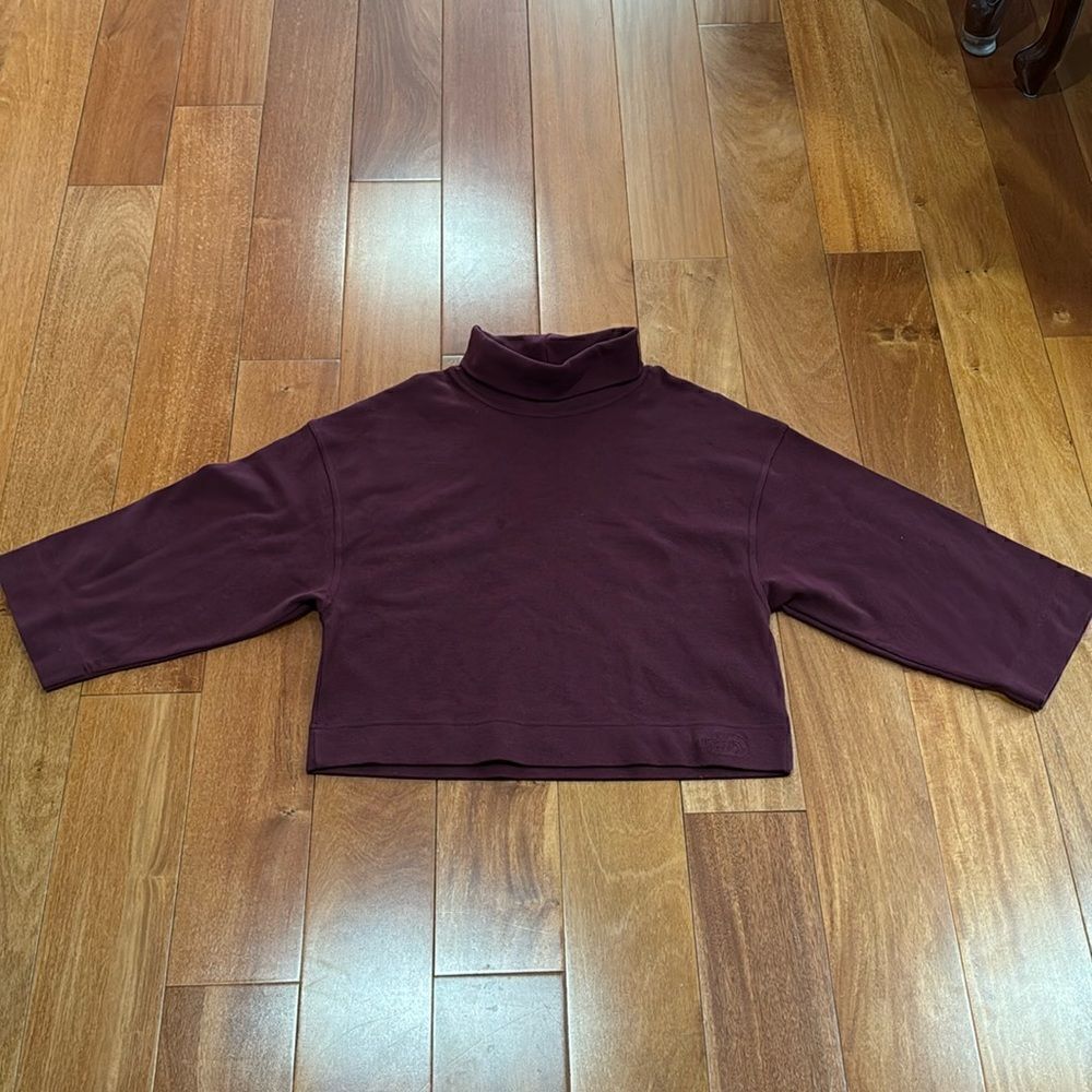 The North Face Sweatshirt Womens Burgundy Cropped Turtleneck S